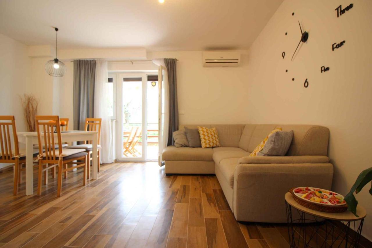 Apartments In Porec/Istrien 9923 Exteriör bild